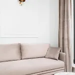 Of The Kings - Riverside K22 M44 Apartament *