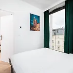 Of The Kings - Riverside K22 M44 Apartament *